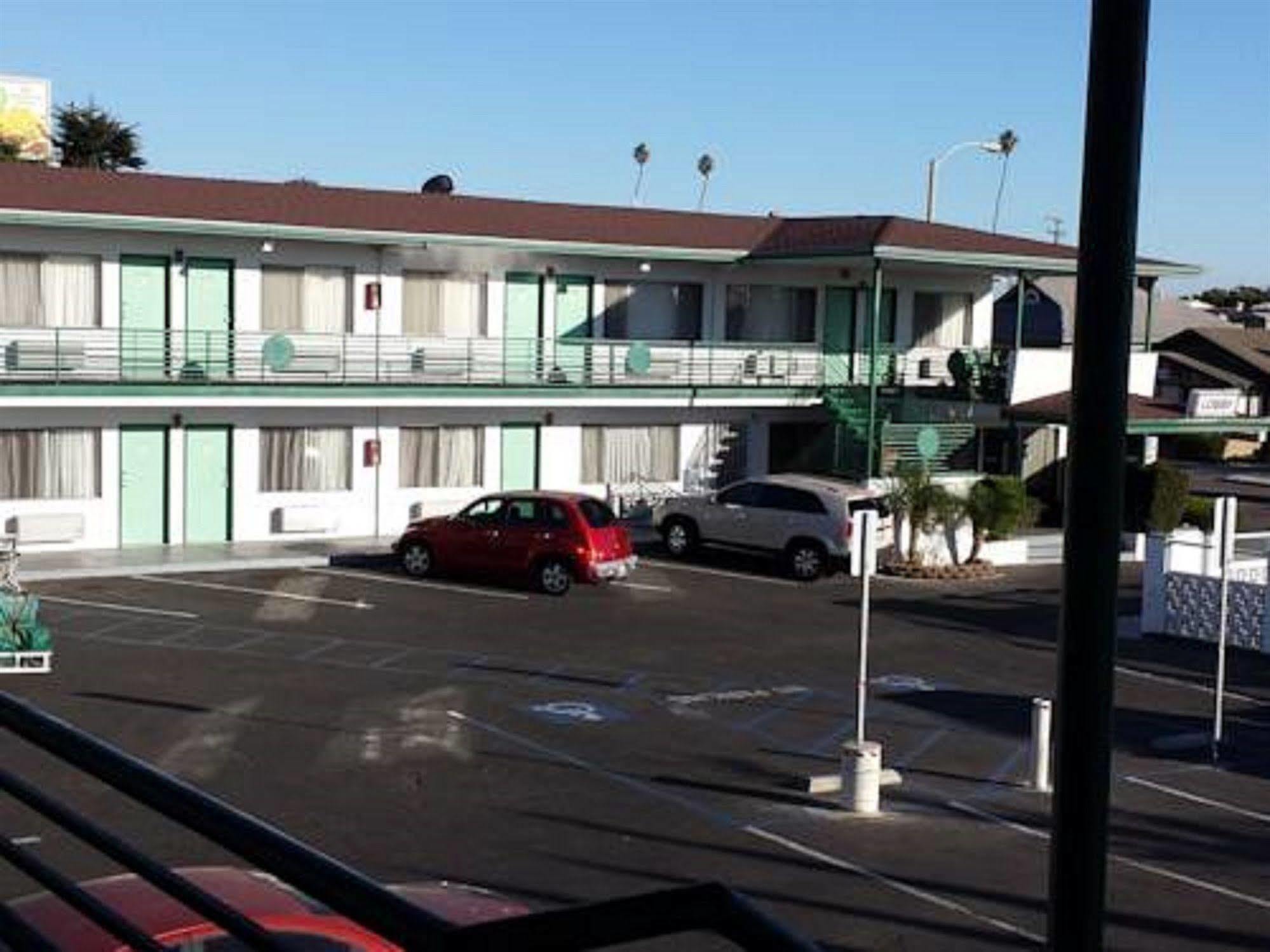 Travelers Beach Inn Вентура Экстерьер фото